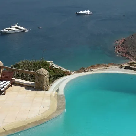 Biancamo Villa *